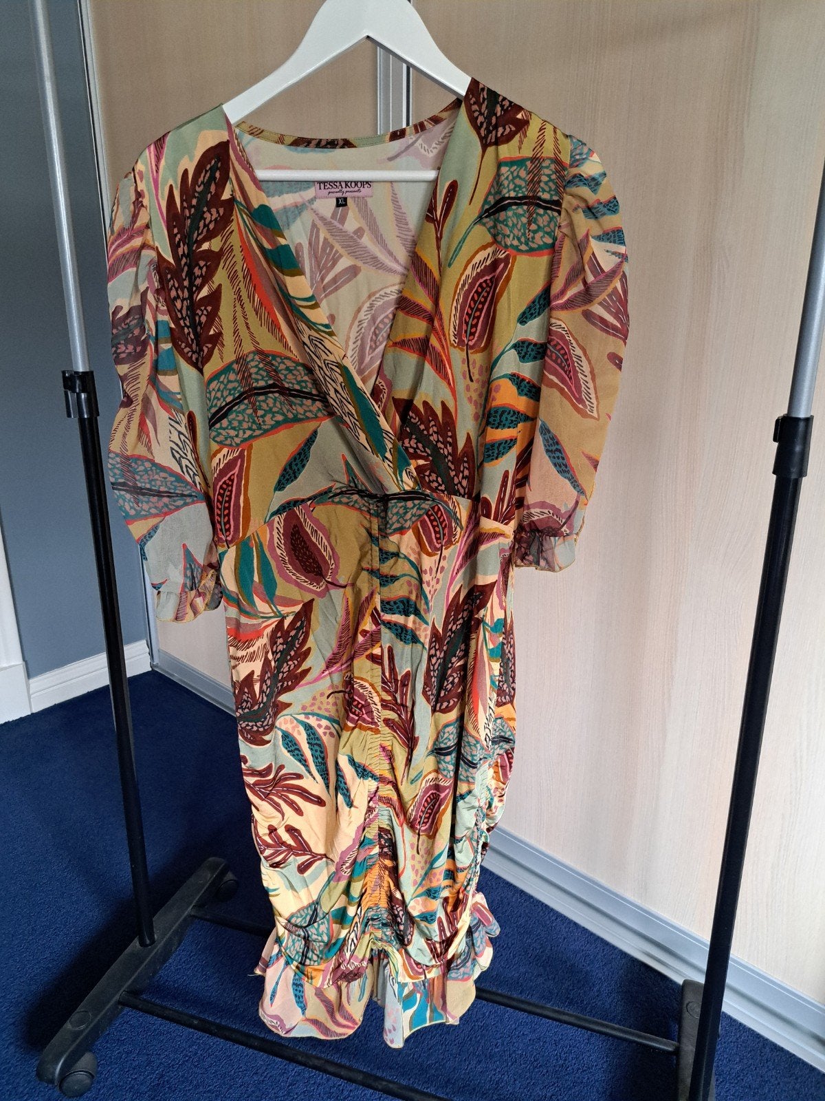 tessa koops jurkje  maat xl, Bruin, Verzenden, Maat 46/48 (XL) of groter, Zo goed als nieuw