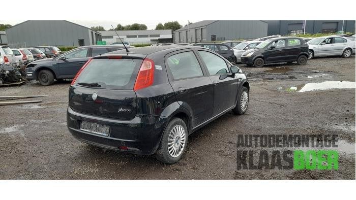 Portier 4Deurs rechts-achter van een Fiat Punto Grande, Gebruikt, -, Deur, -