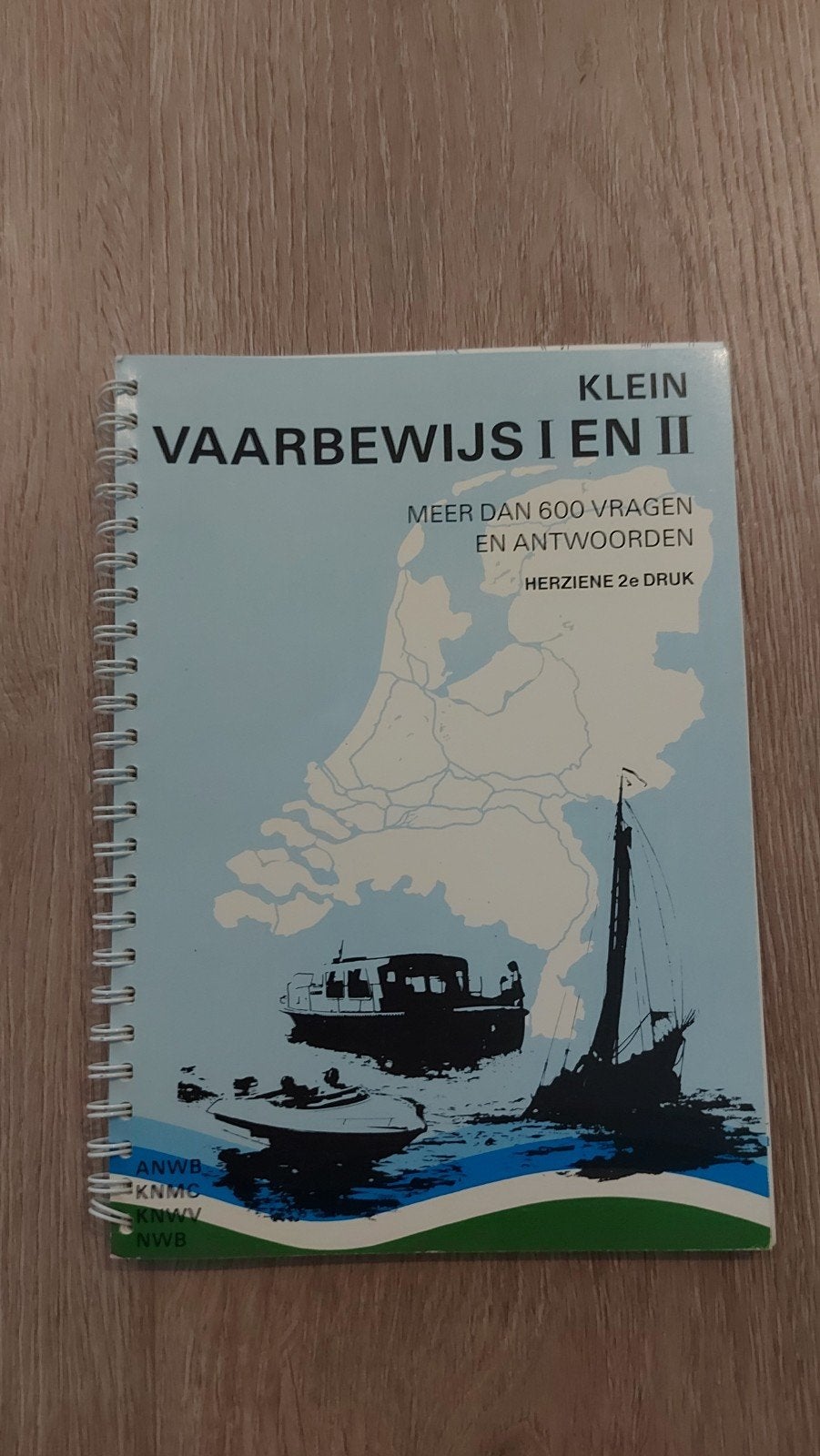 M: Klein Vaarbewijs I en II - Meer dan 600 vragen, Ophalen of Verzenden, Zo goed als nieuw, Overige niveaus, Onbekend