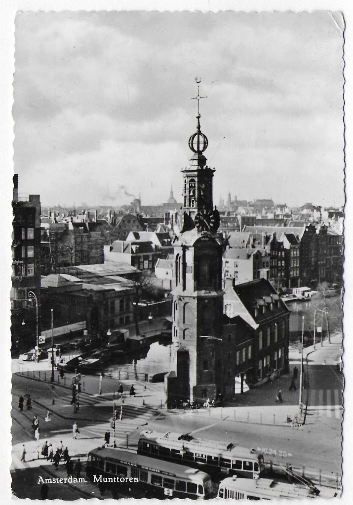 Amsterdam Munttoren Gelopen Ansichtkaart ( B4382 ), Verzamelen, Ansichtkaarten | Nederland, Ophalen of Verzenden, 1960 tot 1980
