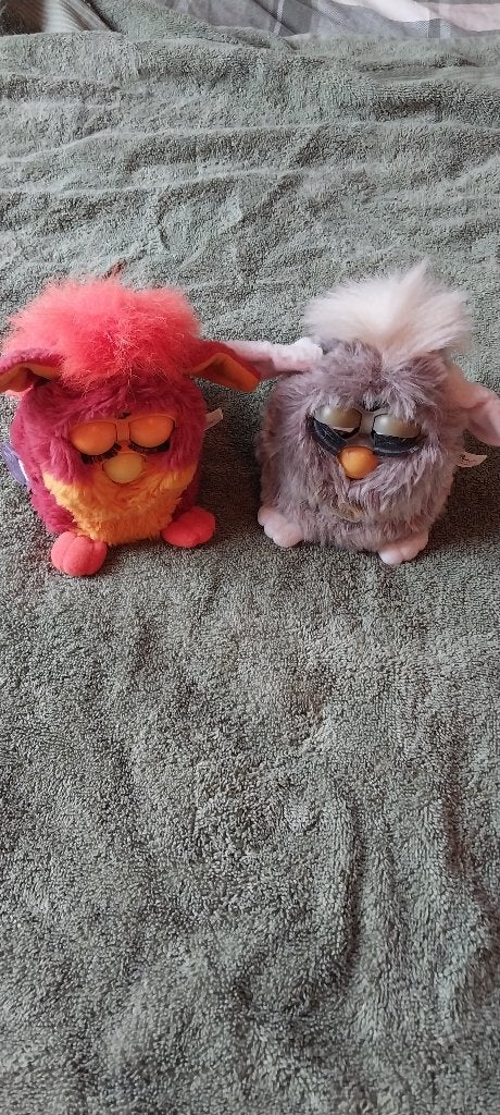 Set van 2 Furby's - Champagne & Rooster, Ophalen of Verzenden, Gebruikt, Met geluid