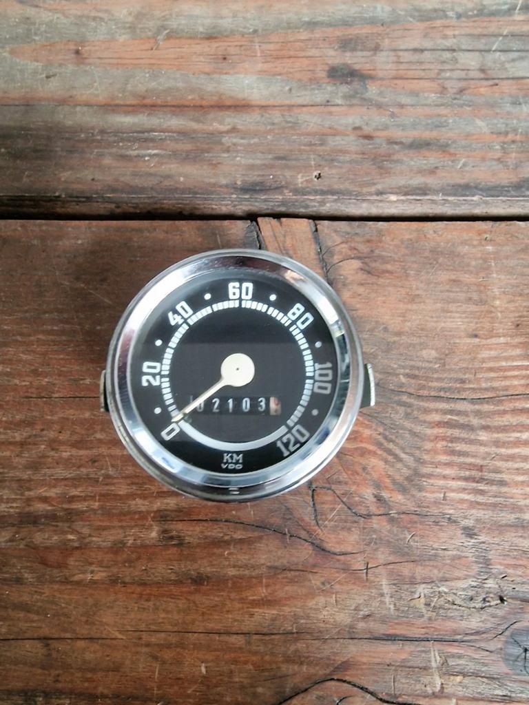 Kreidler VDO 120 KM/H kilometerteller in nieuwstaat! 2103 km, Ophalen of Verzenden, Zo goed als nieuw, Overige typen