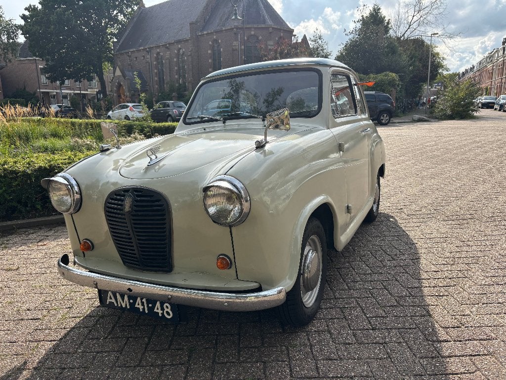AUSTIN A30 Seven Saloon . Bouwjaar dec 1954, foto 8