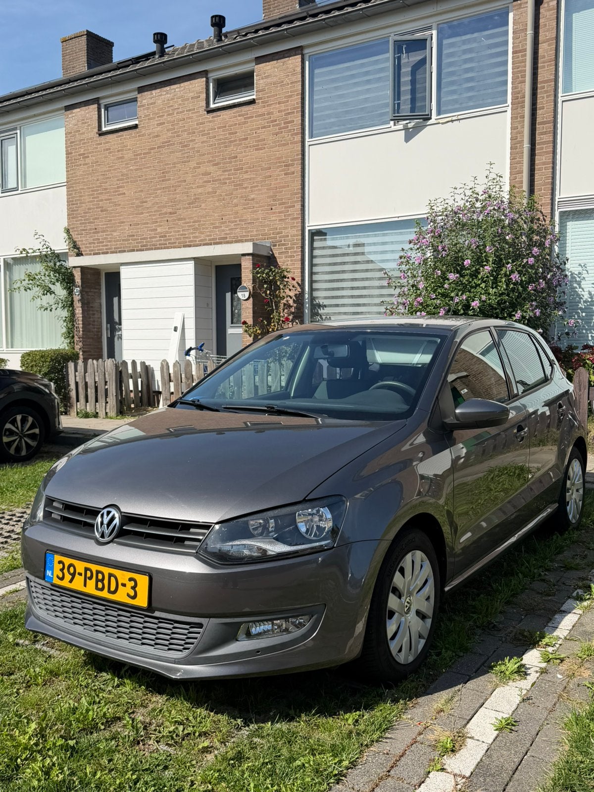 Volkswagen Polo 1.4 AIRCO 16V FSI 63KW 2011 Grijs, Auto's, Voorwielaandrijving, 970 kg, 40 €/maand, 4 cilinders