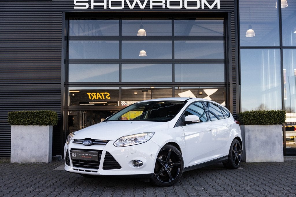 Ford Focus 1.6 EcoBoost Titanium, Xenon, 182pk, Cruise, Blac, Auto's, Gebruikt, 4 cilinders, Wit, 665 kg