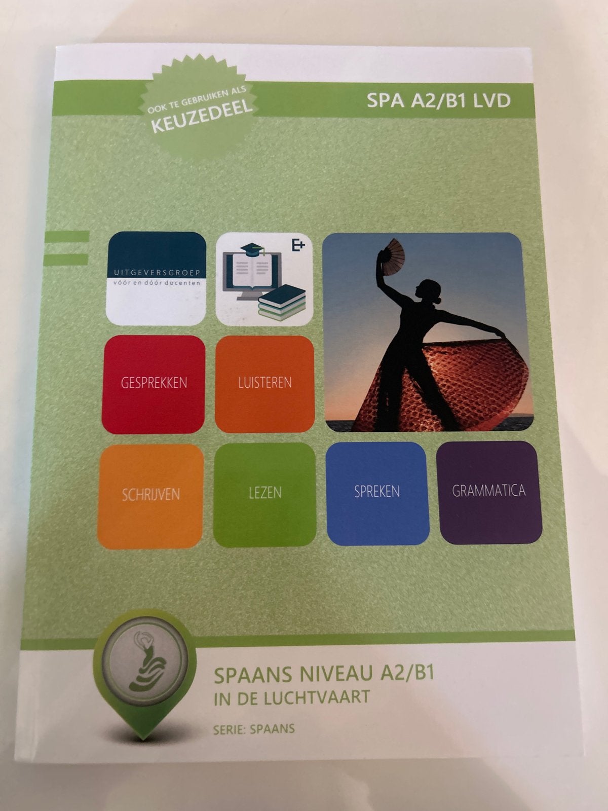 Spaans Niveau A2/B1 in de Luchtvaart - Studieboek, Ophalen of Verzenden, Zo goed als nieuw, Non-fictie