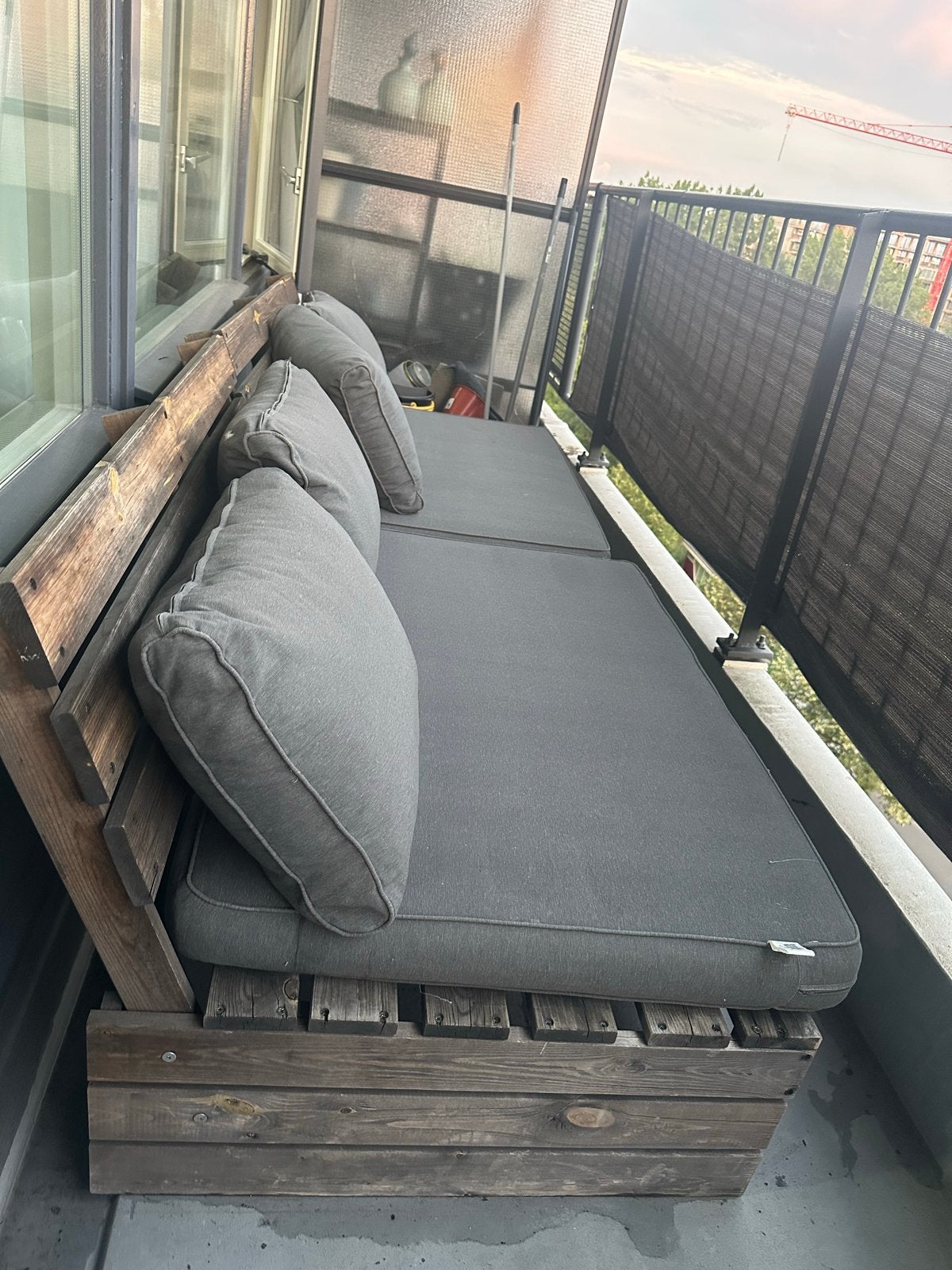 2x Pallet loungebank met kussens, Ophalen, Gebruikt, Driepersoons, 75 tot 100 cm