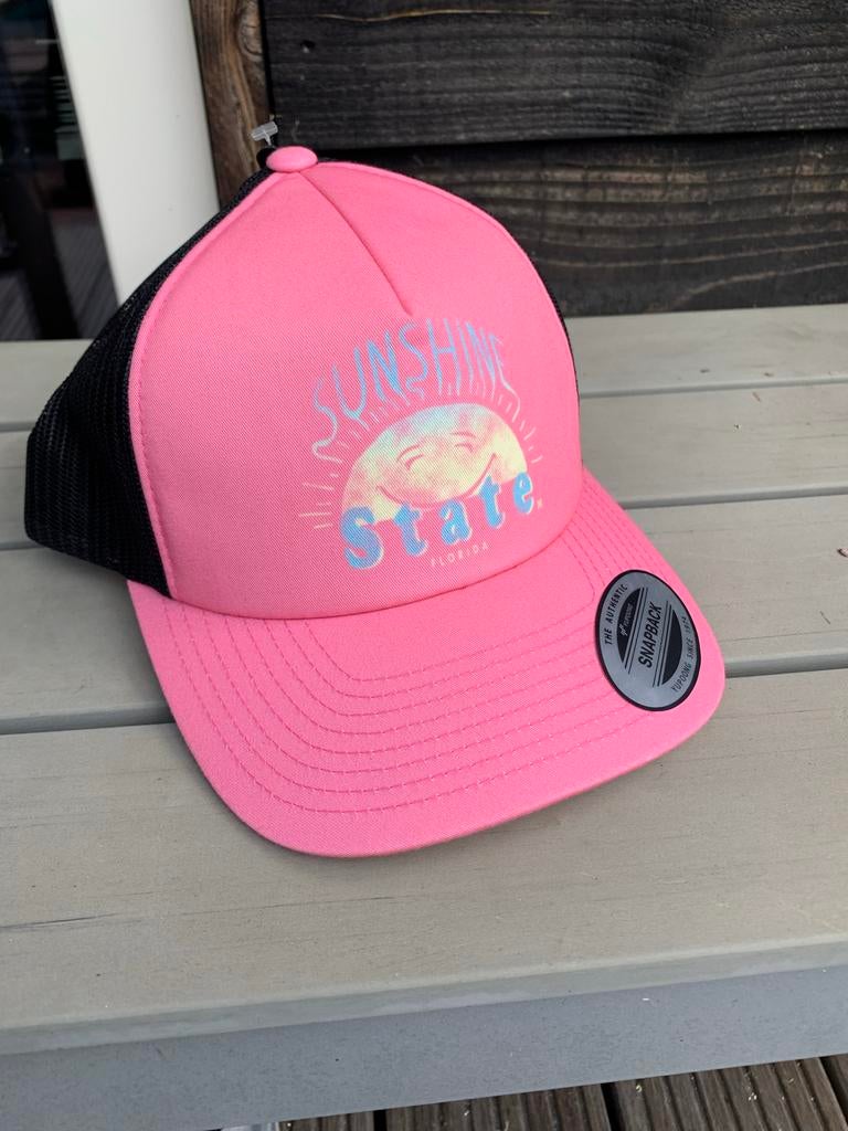 Nieuwe Hurley Trucker Snapback Pet - Roze/Zwart, Ophalen of Verzenden, Nieuw, One size fits all, Pet