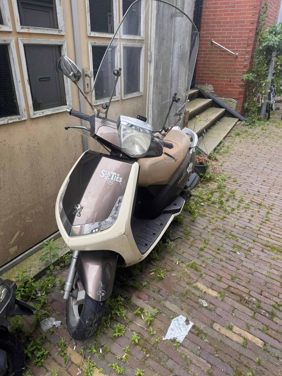 PEUGEOT VIVACITY SCOOTER, Fietsen en Brommers, Ophalen, Zo goed als nieuw, Benzine, Peugeot