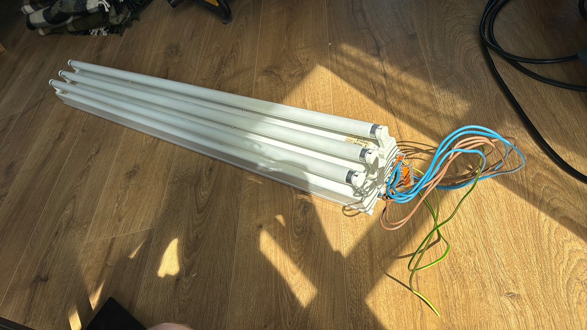 TL armaturen met philips grafica 90+CRI lampen, Ophalen, Zo goed als nieuw, Minder dan 50 watt