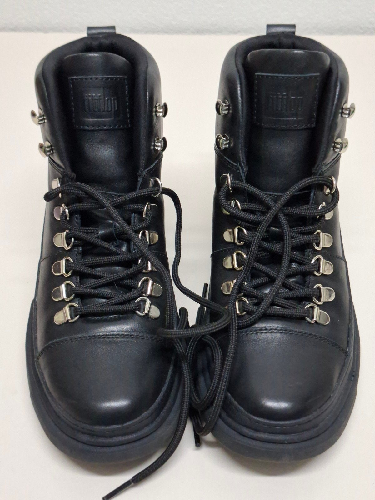 FitFlop Wylder Lace Up Boot, leder, zwart maat 39, Zwart, Lage of Enkellaarzen, Ophalen of Verzenden, Zo goed als nieuw