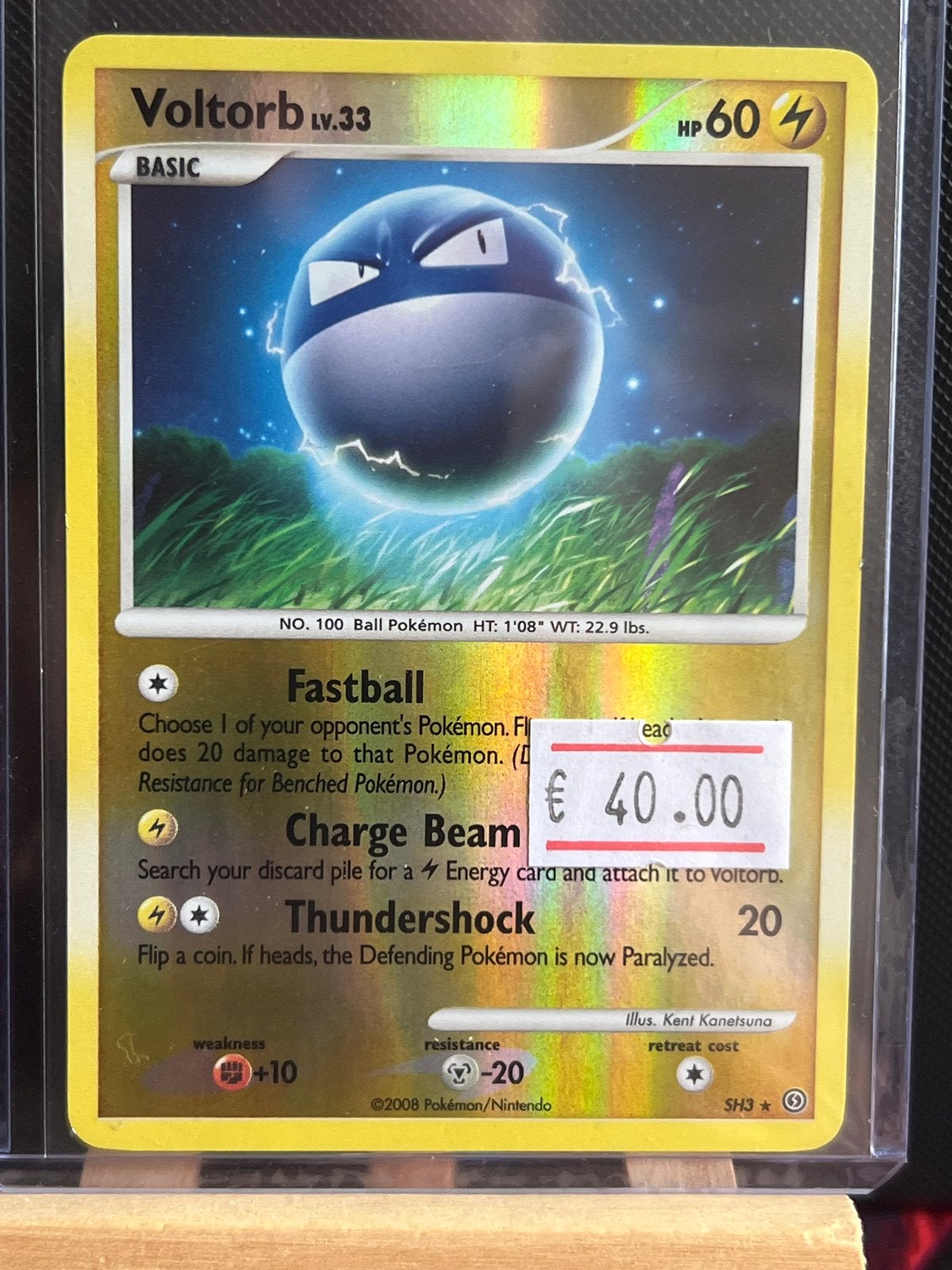 Voltorb lv.33 Pokémon kaart - Foil - SH3, Ophalen of Verzenden, Gebruikt, Losse kaart, Foil