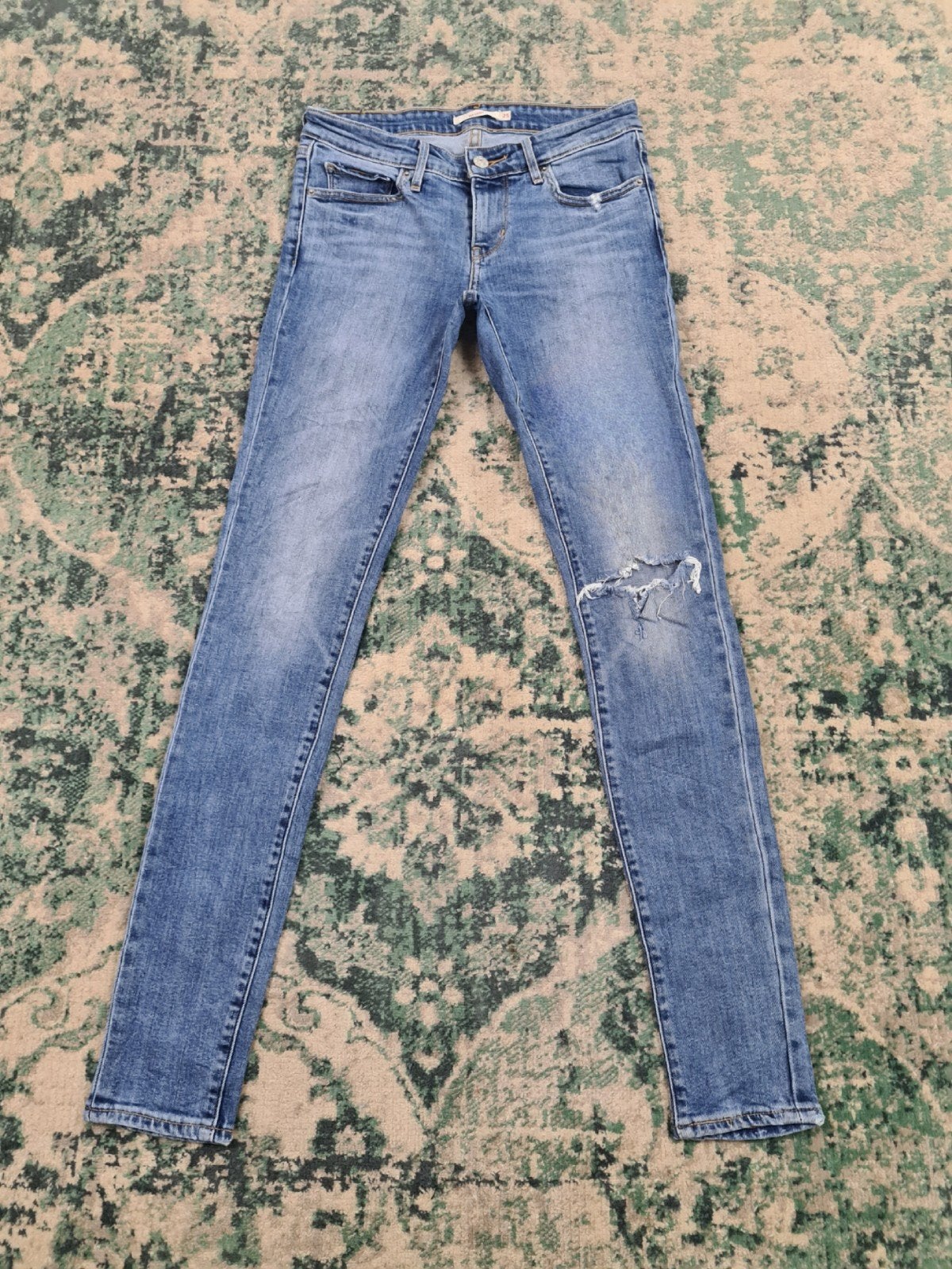 Levi’s 711 skinny W25 L32 Dames Tulsi2532 Low-rise, Blauw, Ophalen of Verzenden, W30 - W32 (confectie 38/40), Gedragen