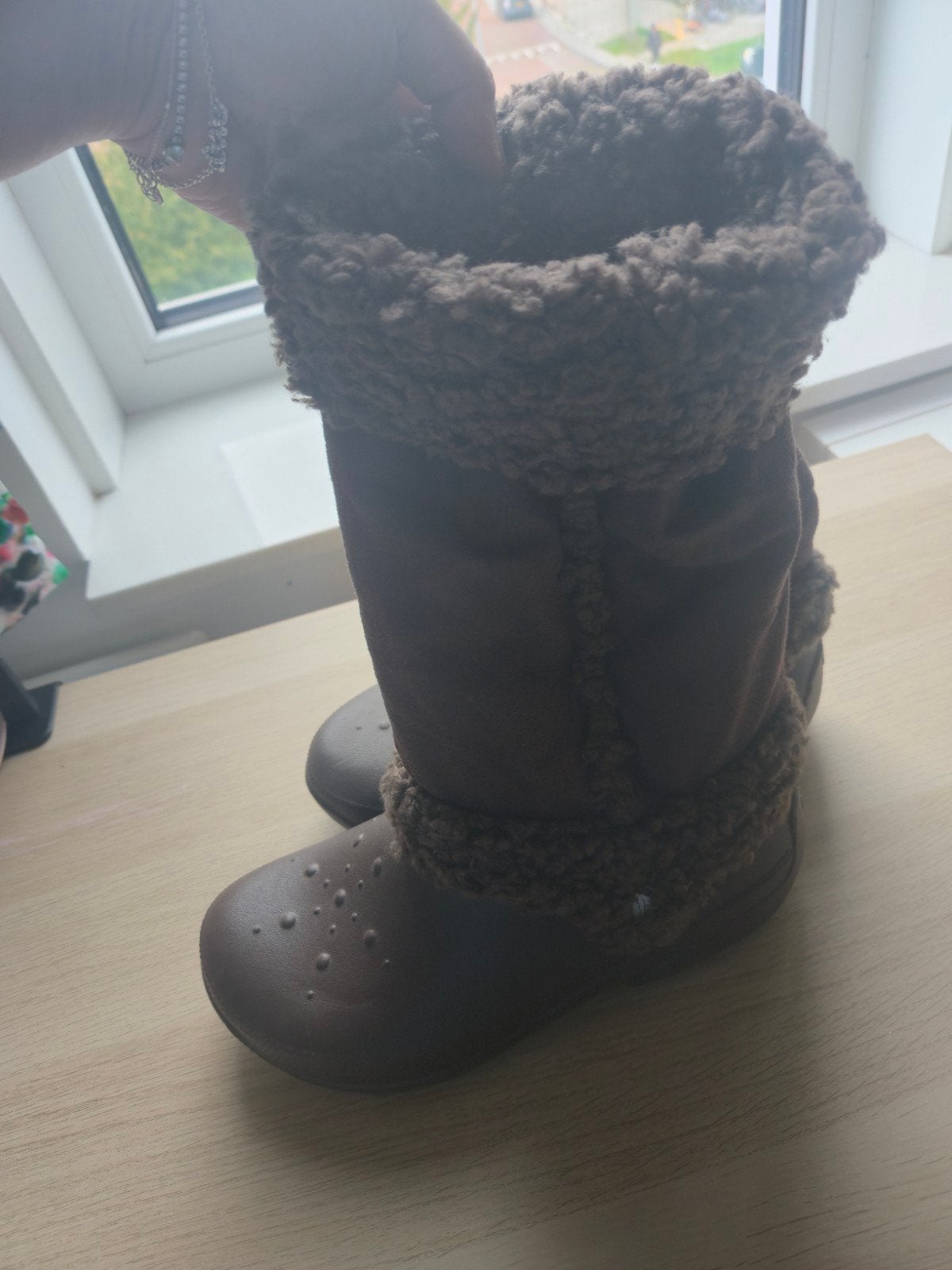 Crocs Winterlaarzen Bruin Maat 38/39, Kleding | Dames, Bruin, Verzenden, Lage of Enkellaarzen, Crocs