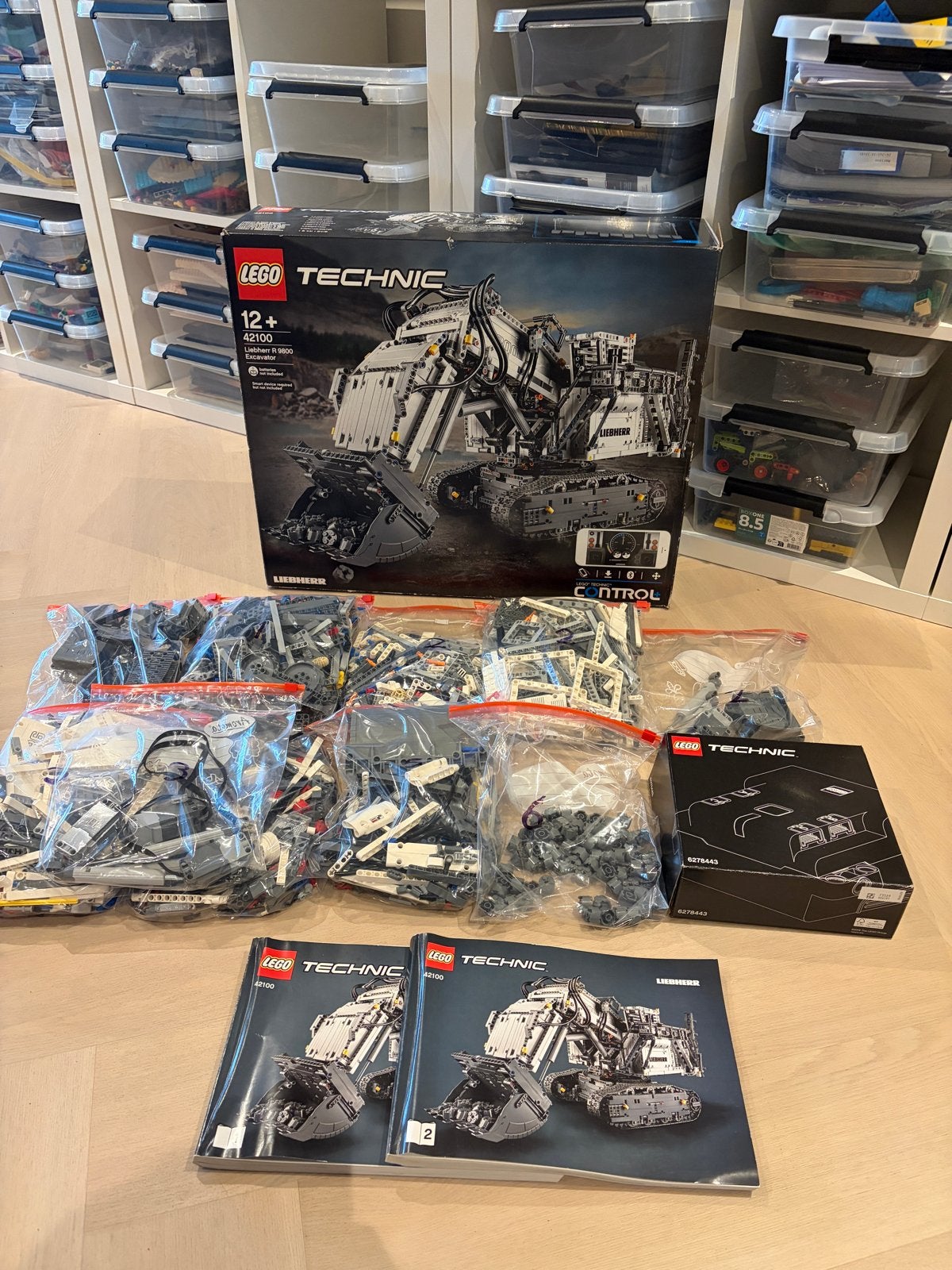 Lego Technic 42100 Liebherr R 9800 Graafmachine, Ophalen of Verzenden, Gebruikt