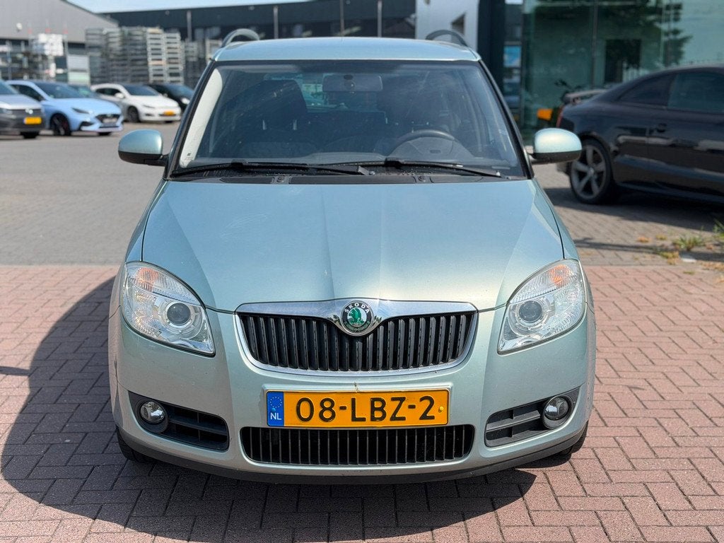 Skoda Fabia Combi 1.4-16V Sprint 2010 NAP Camera / navi / Bl, Auto's, Skoda, Voorwielaandrijving, Zwart, 4 cilinders, Origineel Nederlands