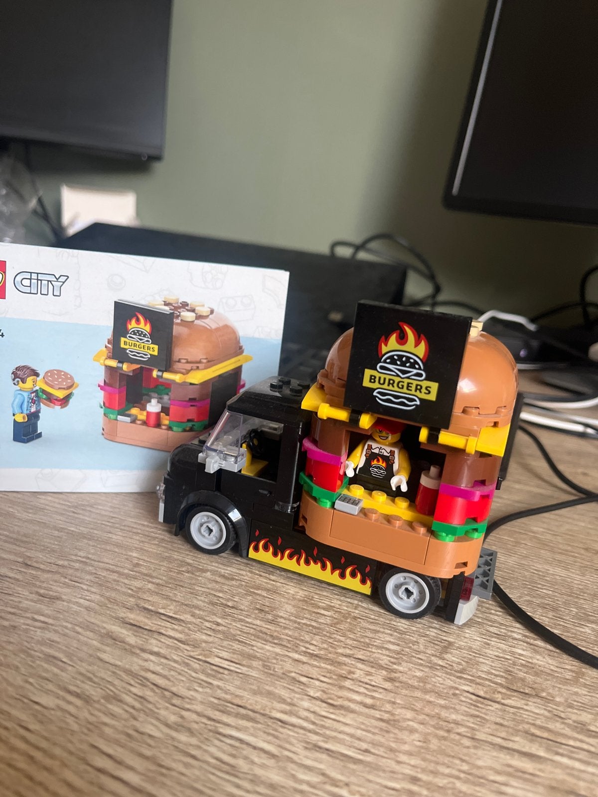 Lego City Burger Food Truck (60404) - Compleet, Ophalen of Verzenden, Gebruikt, Overige merken