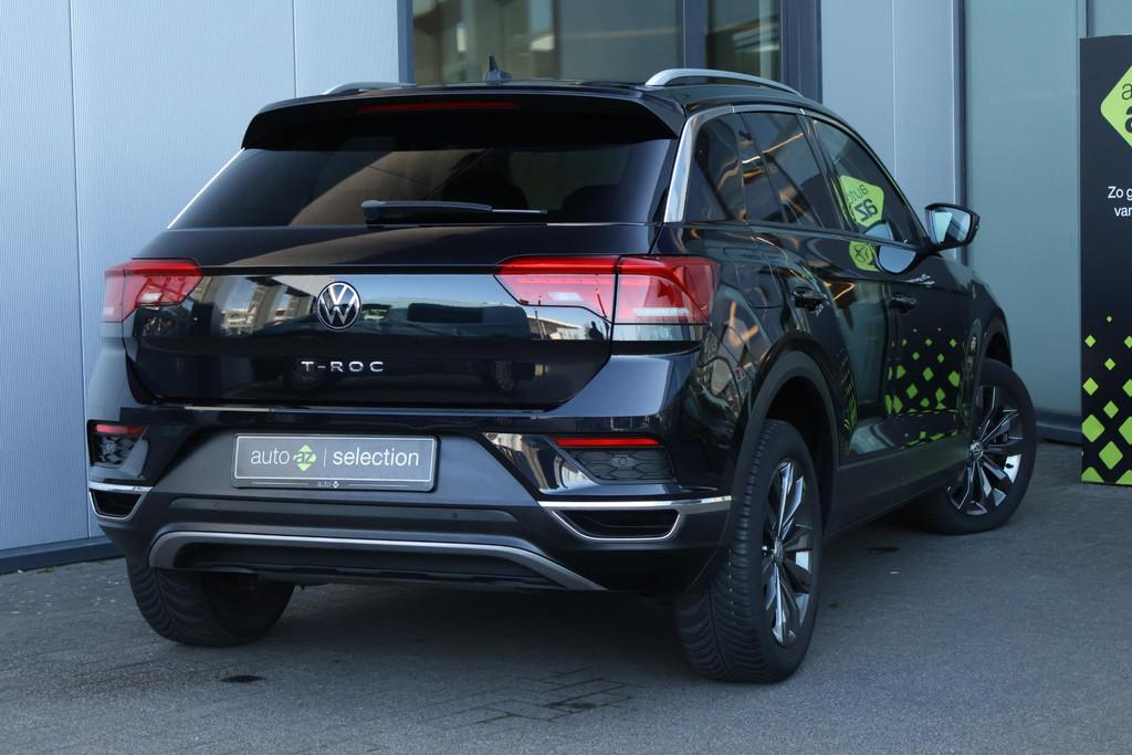 Volkswagen T-Roc 1.0 TSI Style / Camera / Climate, Voorwielaandrijving, Stof, Gebruikt, 1194 kg
