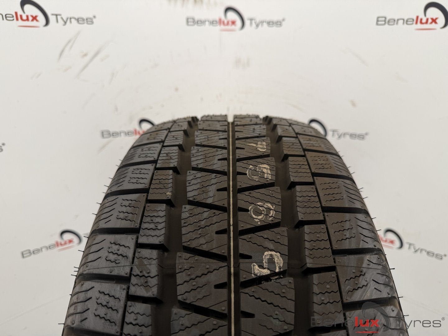 snow 235/60R17c 235/60R17 235/60 R17c R17 235/60/17 2356017, Ophalen, Bestelwagen, -, -