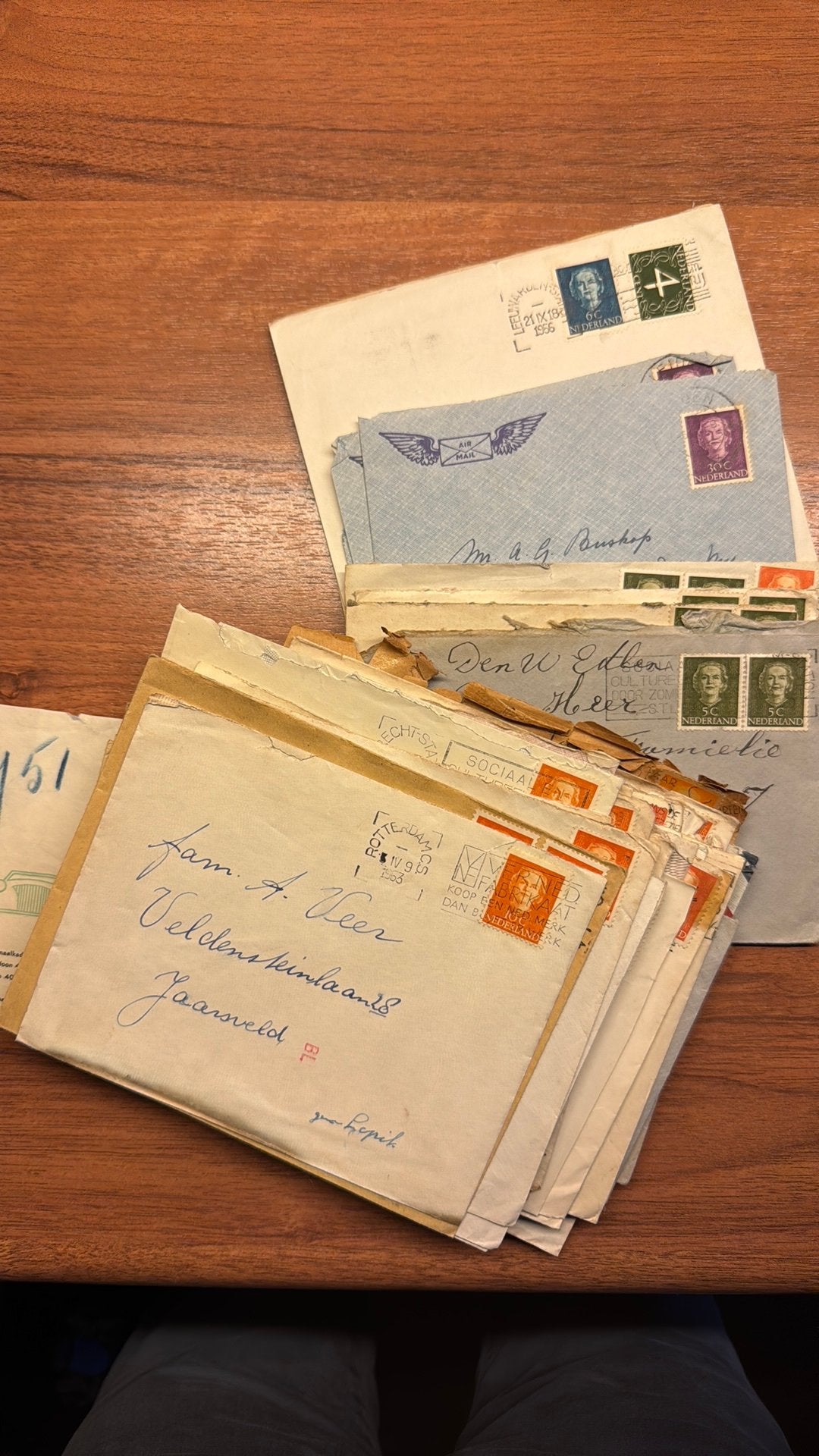 75 poststukken met zegel Juliana “en face”, jaren ‘50, Postzegels en Munten, Ophalen of Verzenden, Envelop