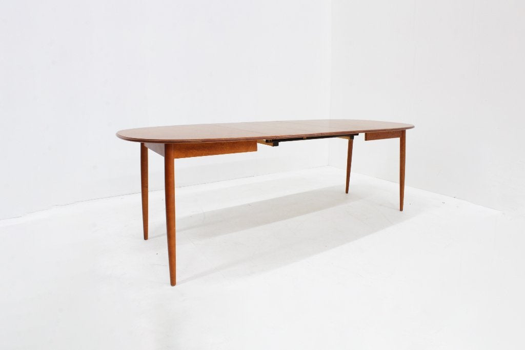 Vintage ovale uitschuifbare tafel uit de jaren 60 van Asko, Huis en Inrichting, Design, Teakhout, 200 cm of meer, Zo goed als nieuw