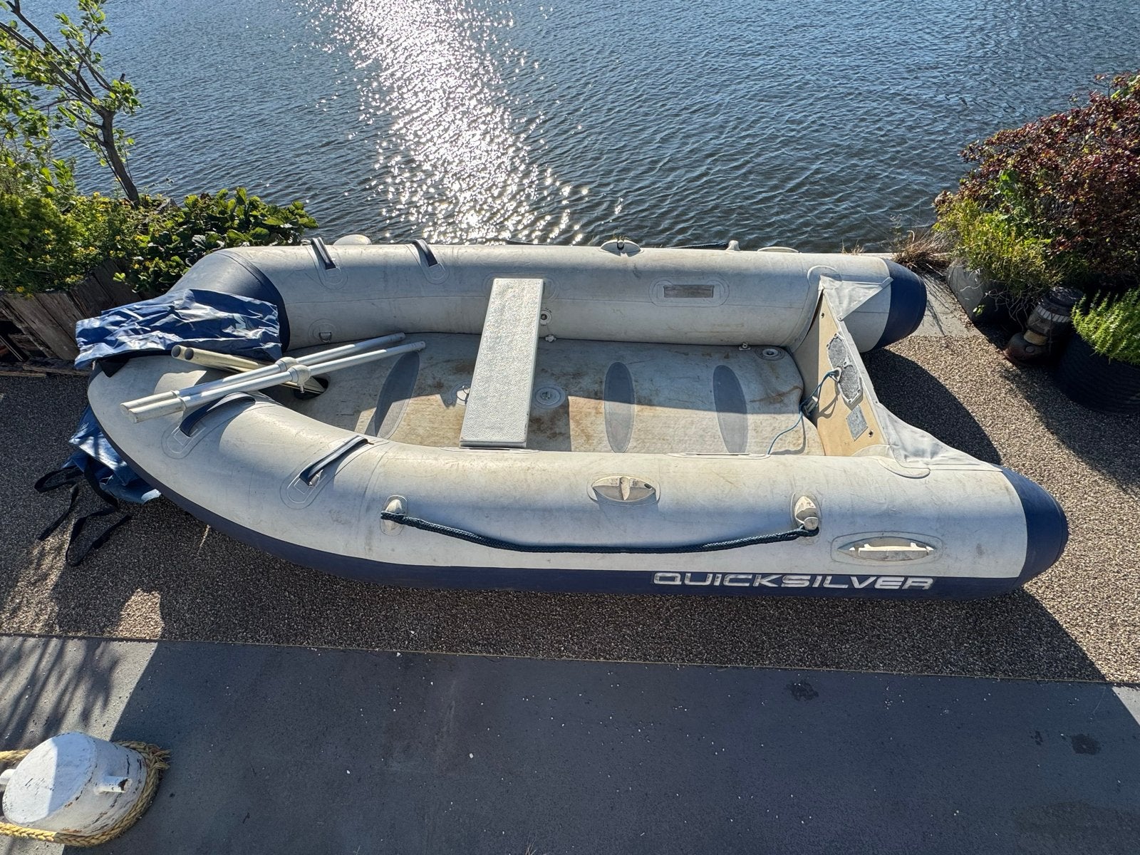 Quicksilver rubberboot ong. 2,5m - compleet met toebehoren, Watersport en Boten, Rubberboten, Ophalen, Gebruikt, Opbergtas, Airdeck