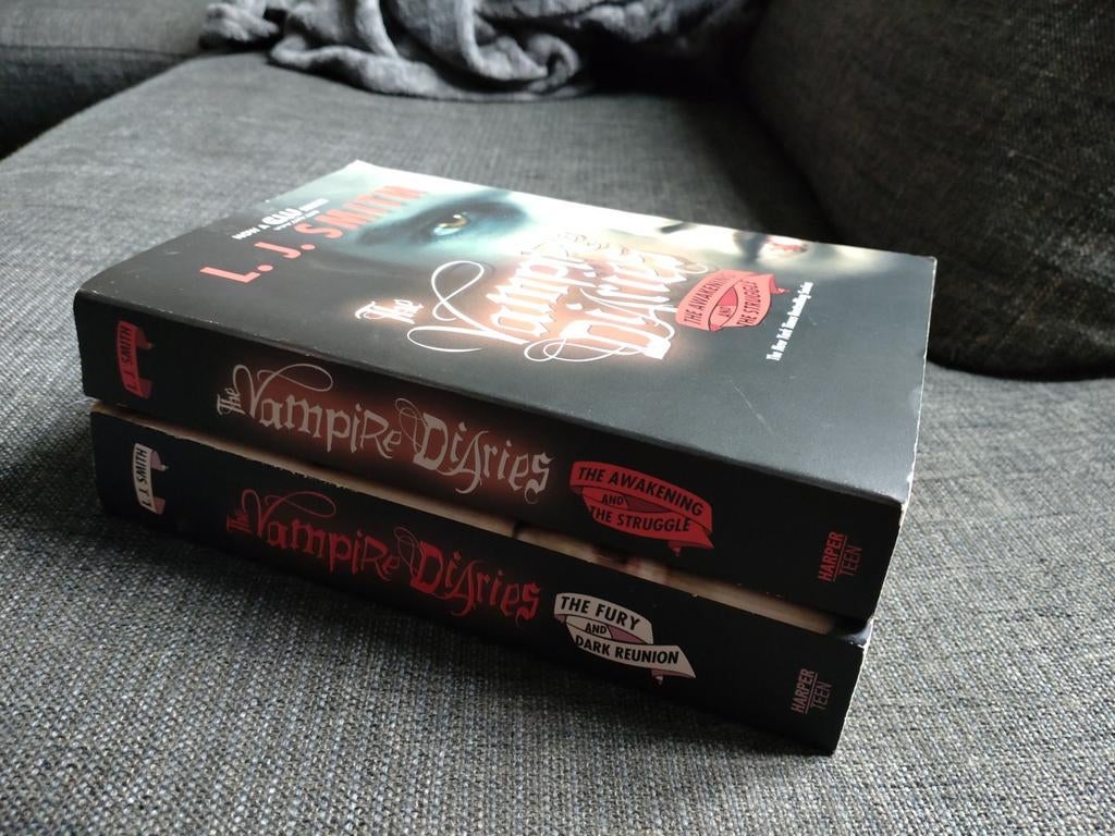 The Vampire Diaries Boeken, Ophalen of Verzenden, Gelezen, L.J. Smith, Amerika