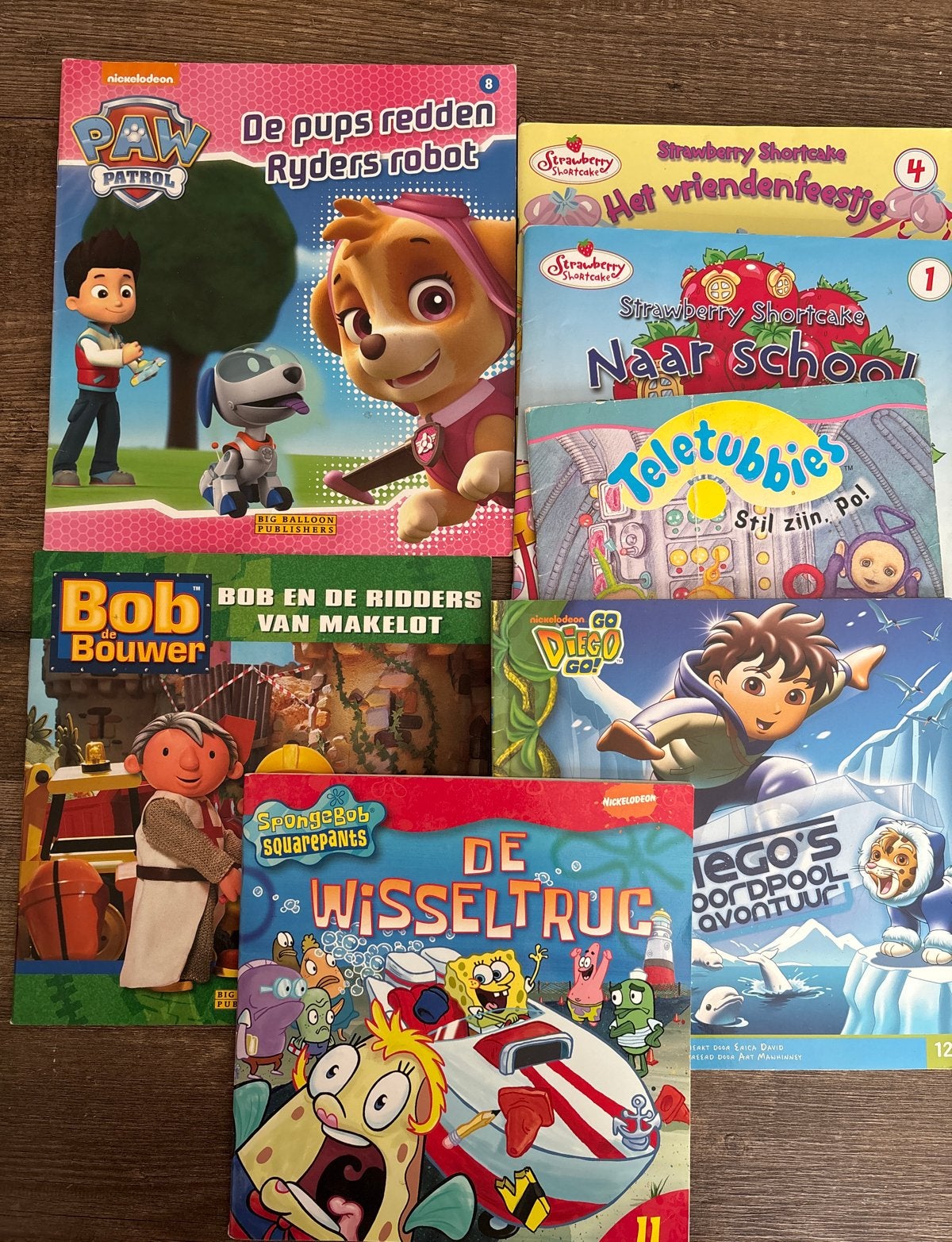 Kinderboeken: Paw Patrol, Bob de Bouwer, Teletubbies, etc., Gelezen, 5 of 6 jaar, Fictie algemeen, Jongen of Meisje