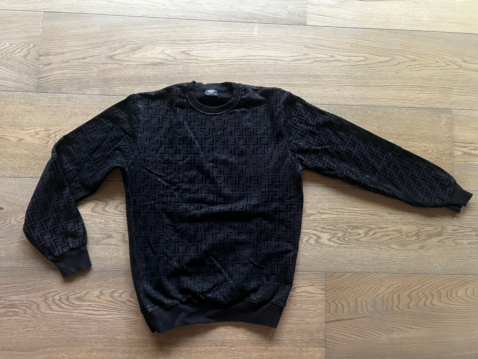 Super mooie Fendi trui - Maat XL, Ophalen of Verzenden, Zo goed als nieuw, Maat 56/58 (XL), Zwart