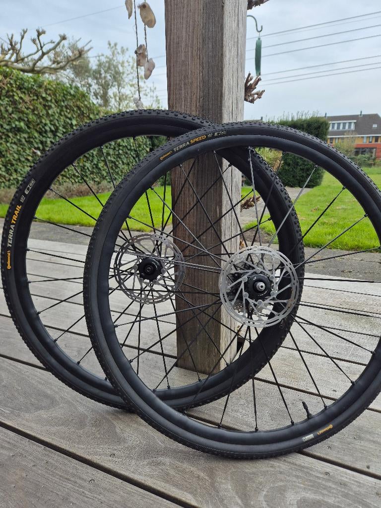Mavic Allroad SL UST disc wielset compleet en inclusief!, Wiel, Ophalen of Verzenden, Zo goed als nieuw, Aluminium
