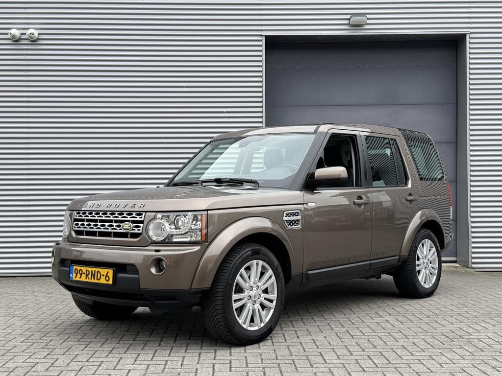 Land Rover Discovery 3.0 SDV6 HSE I Aut. I 7 Pers. I Navi I, Auto's, Land Rover, Automaat, Euro 5, Gebruikt, Zwart