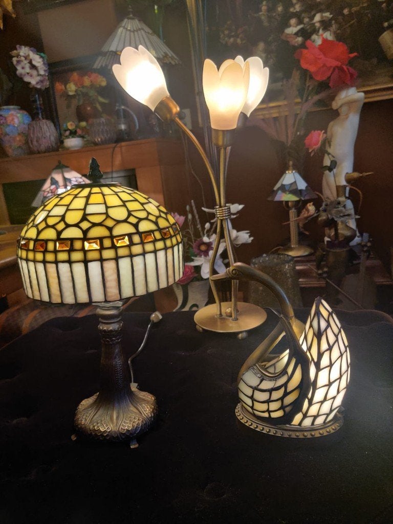 Tiffany set tafellamp 35cm + zwaanlamp, Ophalen