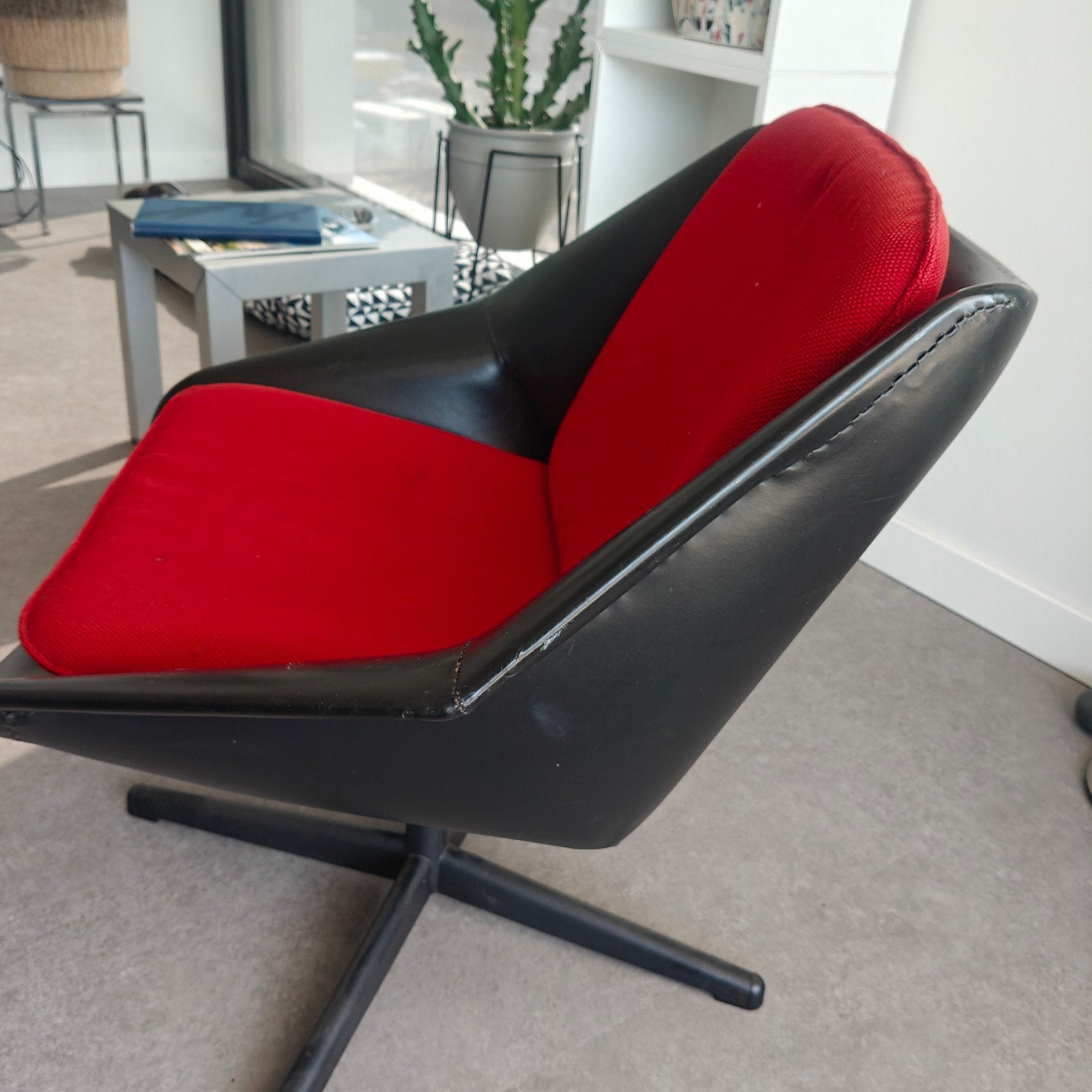 Pastoe fm08 vintage draaifaiteuil, Ophalen, 75 tot 100 cm, Stof, 50 tot 75 cm