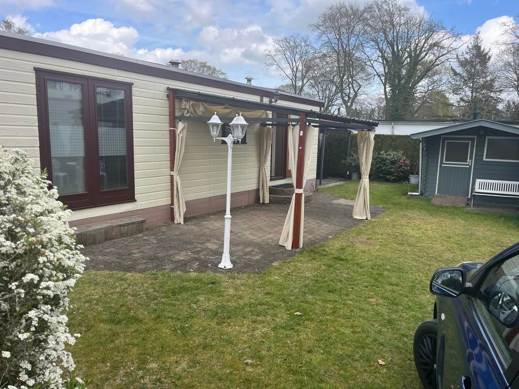 Te koop Chalet op gezellig familie camping Harderwijk, Tot en met 4