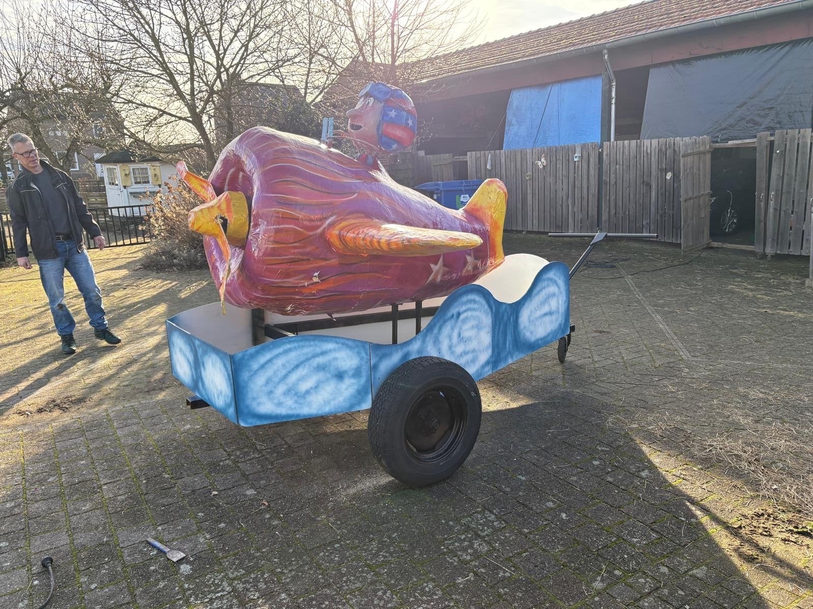 Carnavals Vliegtuig - Uniek Feestartikel, Ophalen, Gebruikt, Feestartikel, Carnaval