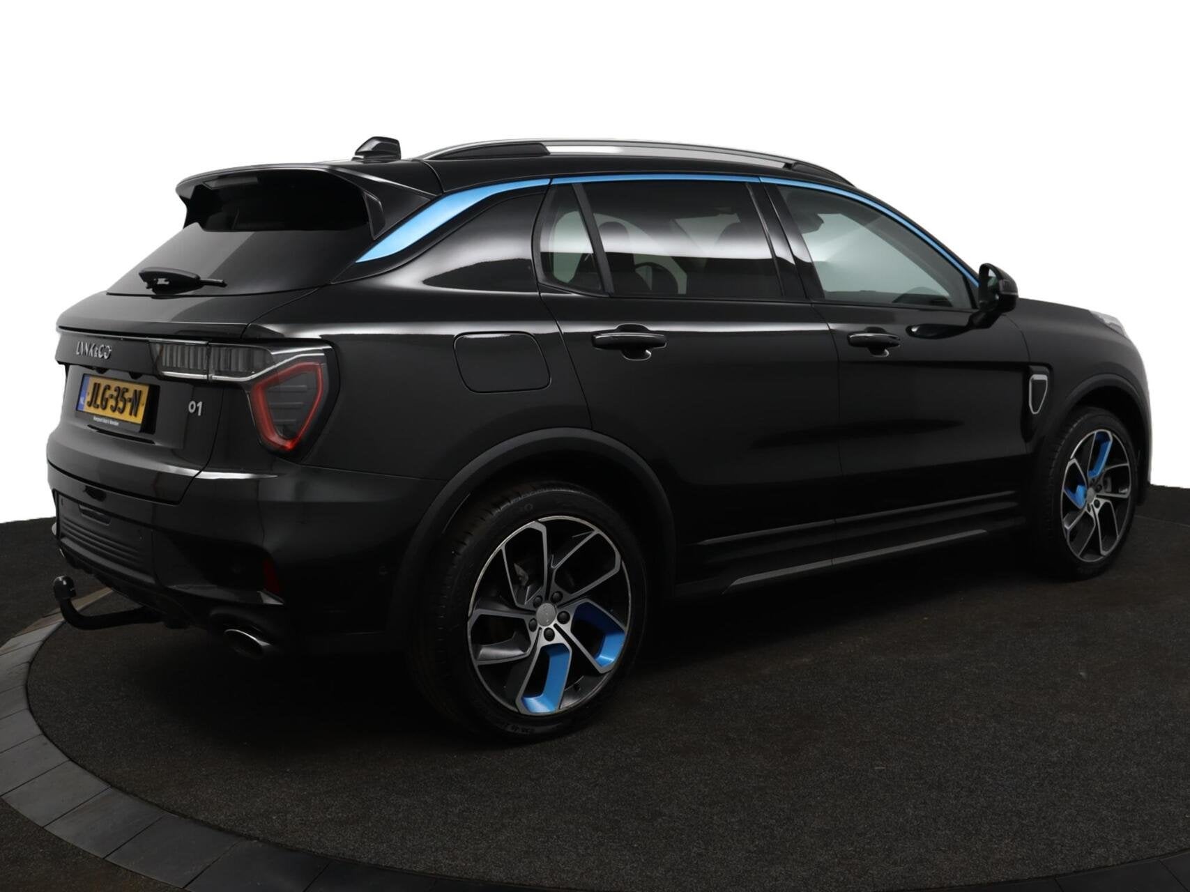 Lynk & Co 01 1.5 PHEV Panodak - Trekhaak - Carplay - 360 CAM, Euro 6, Automatische klimaatregeling, Zwart, Bedrijf