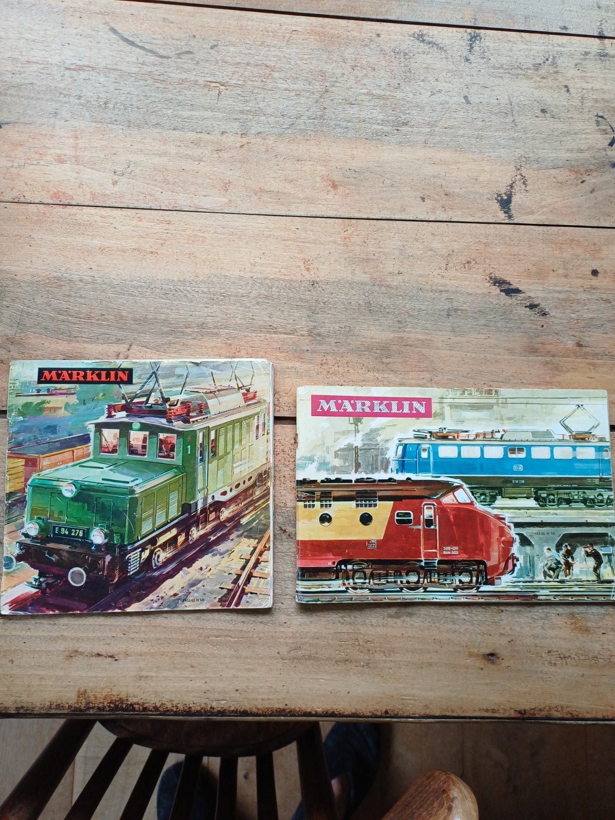 Marklin catalogi 1964/1965 en 1965/1966, Wisselstroom, Gebruikt, Märklin, Boek, Tijdschrift of Catalogus