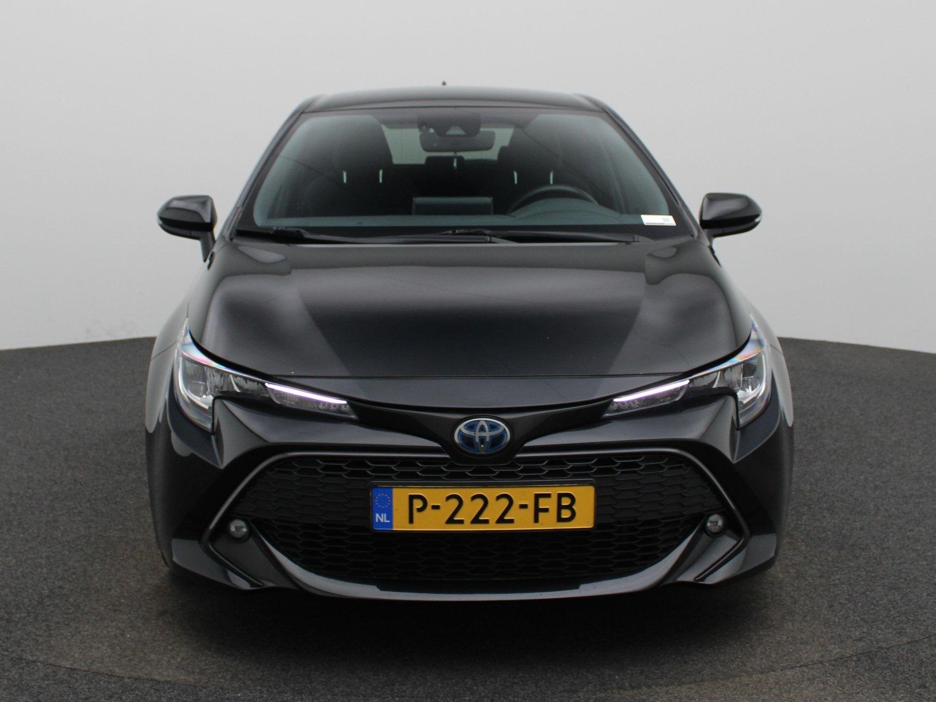Toyota Corolla 1.8 Hybrid Business Plus AUTOMAAT | NAVIGATIE, 12 maanden, 450 kg, Gebruikt, 4 cilinders