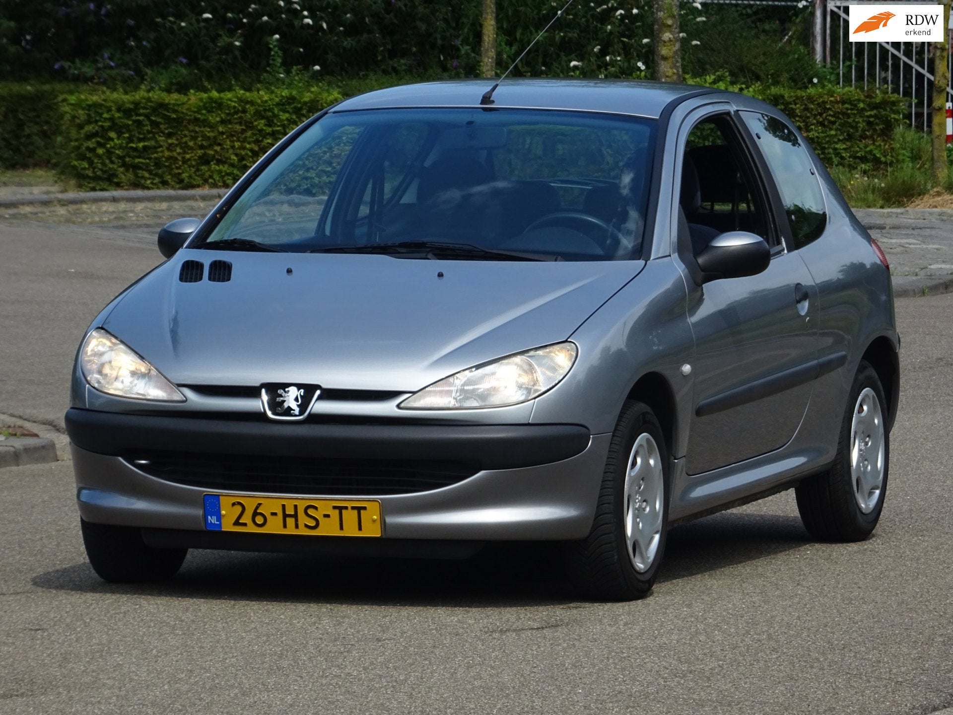 Peugeot 206 1.4 XT 109DKM AUTOMAAT NAP/ELEKRAM/APK 2027, Auto's, Bedrijf, 75 pk, Metallic lak, 1100 kg