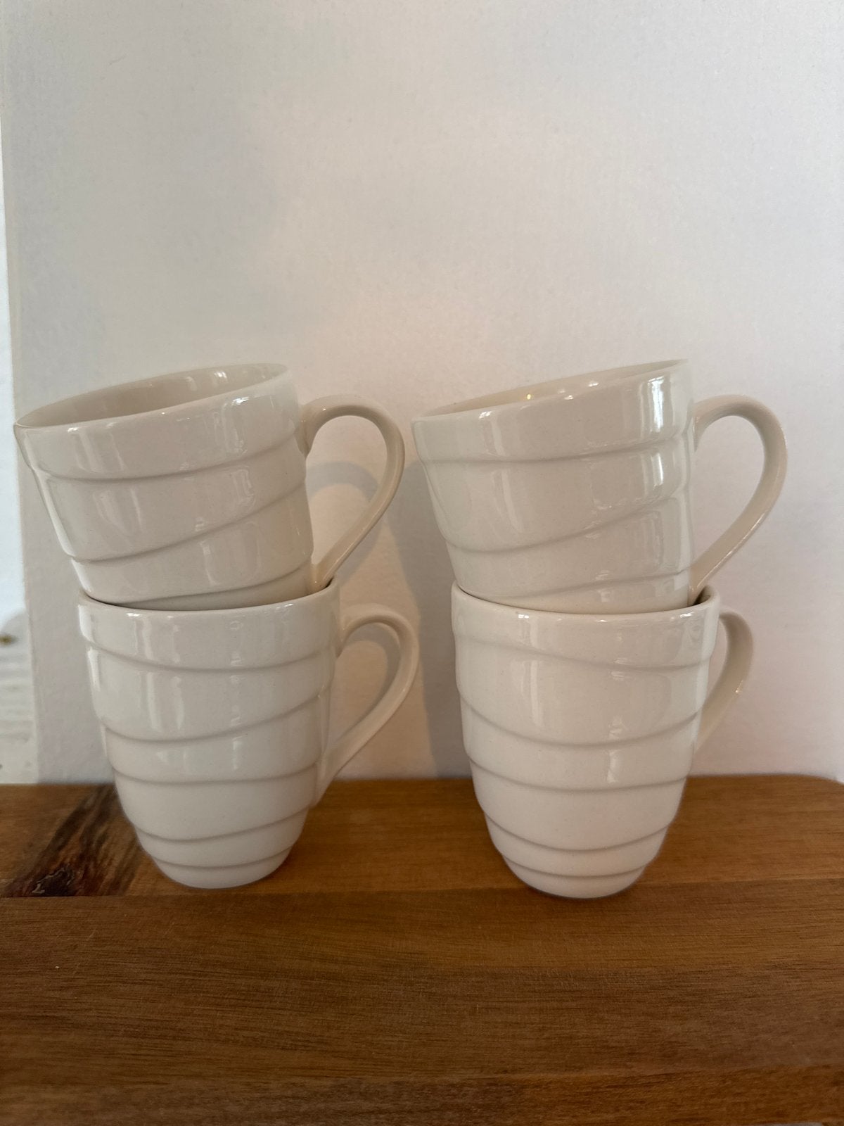 Set van 4 Jamie Oliver koffiemokken, wit, Huis en Inrichting, Keuken | Servies, Gebruikt, Overige merken, Keramiek, Modern