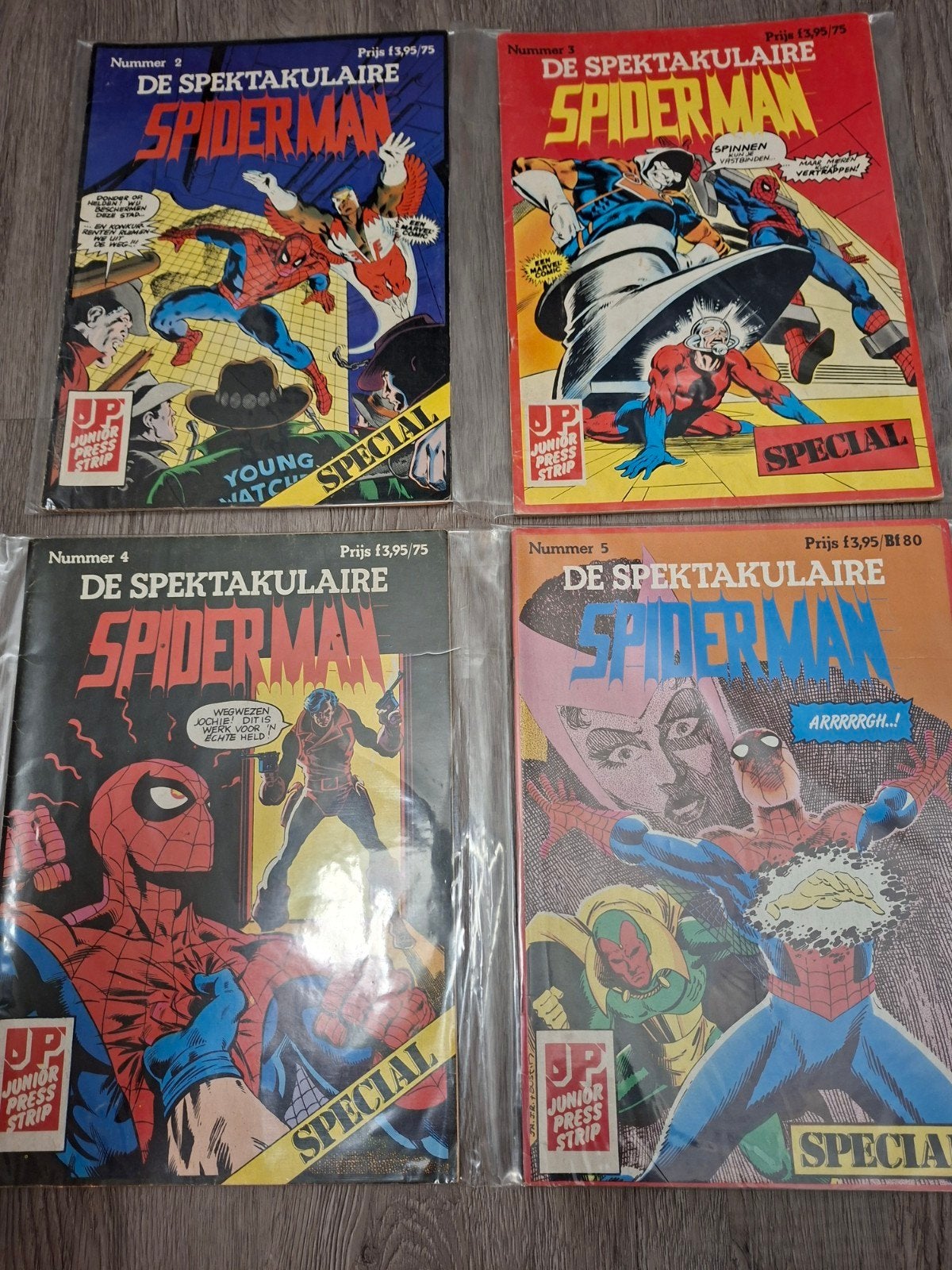 De Spektakulaire Spiderman - Groot formaat, Meerdere stripboeken, Ophalen of Verzenden, Zo goed als nieuw