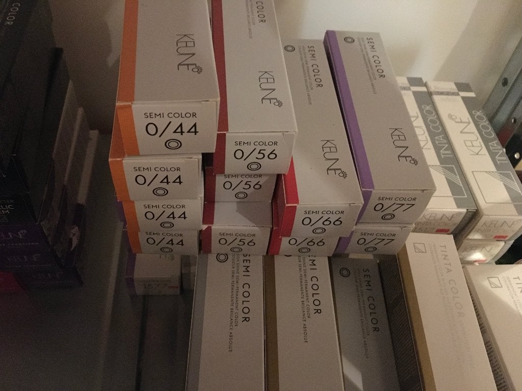 Keune semi color 8 euro per stuk!, Sieraden, Tassen en Uiterlijk, Uiterlijk | Haarverzorging, Ophalen of Verzenden, Nieuw, Overige typen