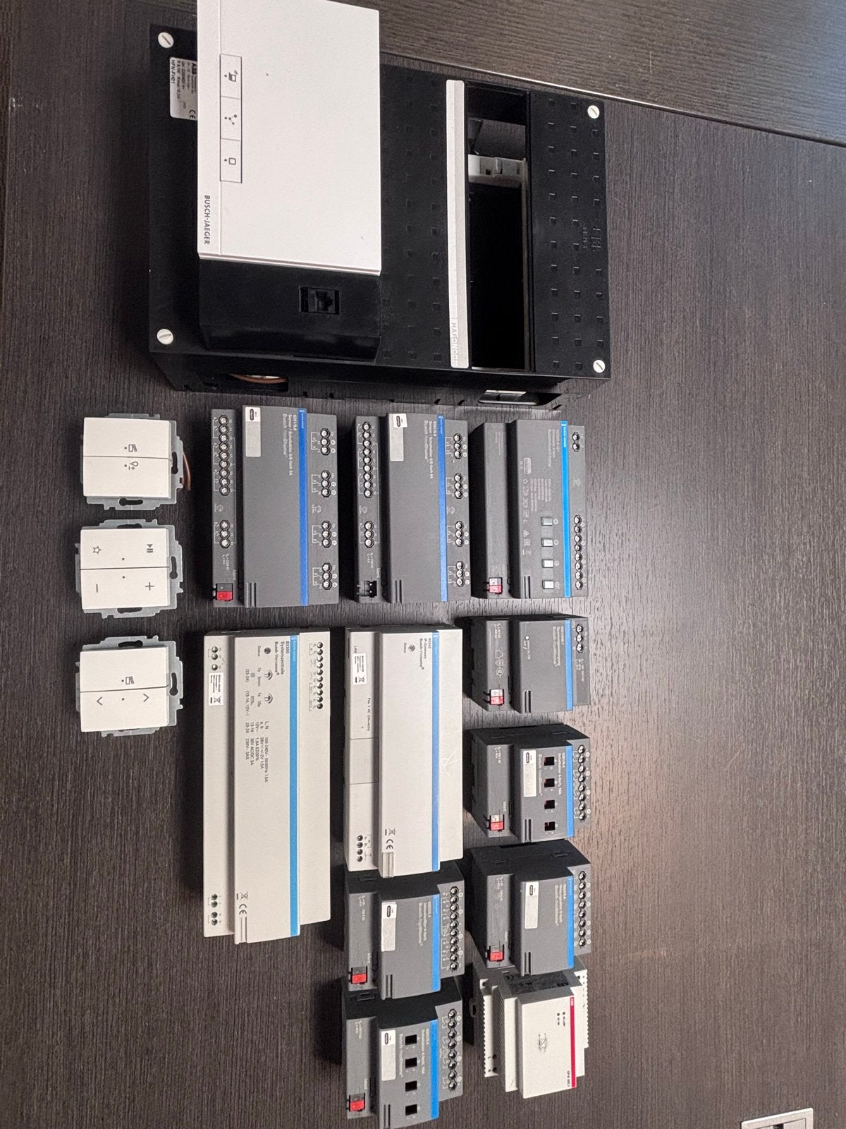Busch-Jaeger Free@Home Domotica Systeem, Doe-het-zelf en Verbouw, Elektra en Kabels, Ophalen of Verzenden, Zo goed als nieuw, Busch-Jaeger