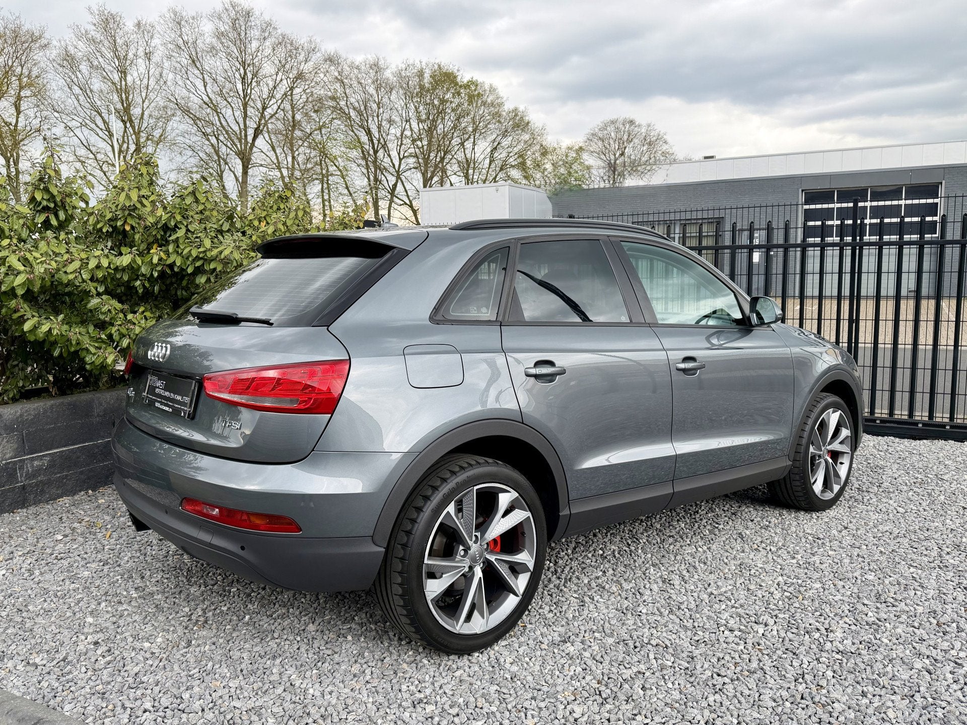 Audi Q3 1.4 TFSI S-Tronic 150PK CoD Navi|Cruis|PDC|LED Antra, Stof, Gebruikt, Huisgarantie, 4 cilinders