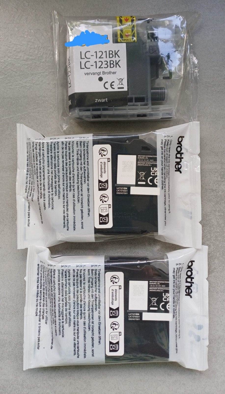 Nieuwe Brother LC121BK inktcartridges, 2 origineel en 1 niet, Ophalen, Nieuw, Cartridge, Brother