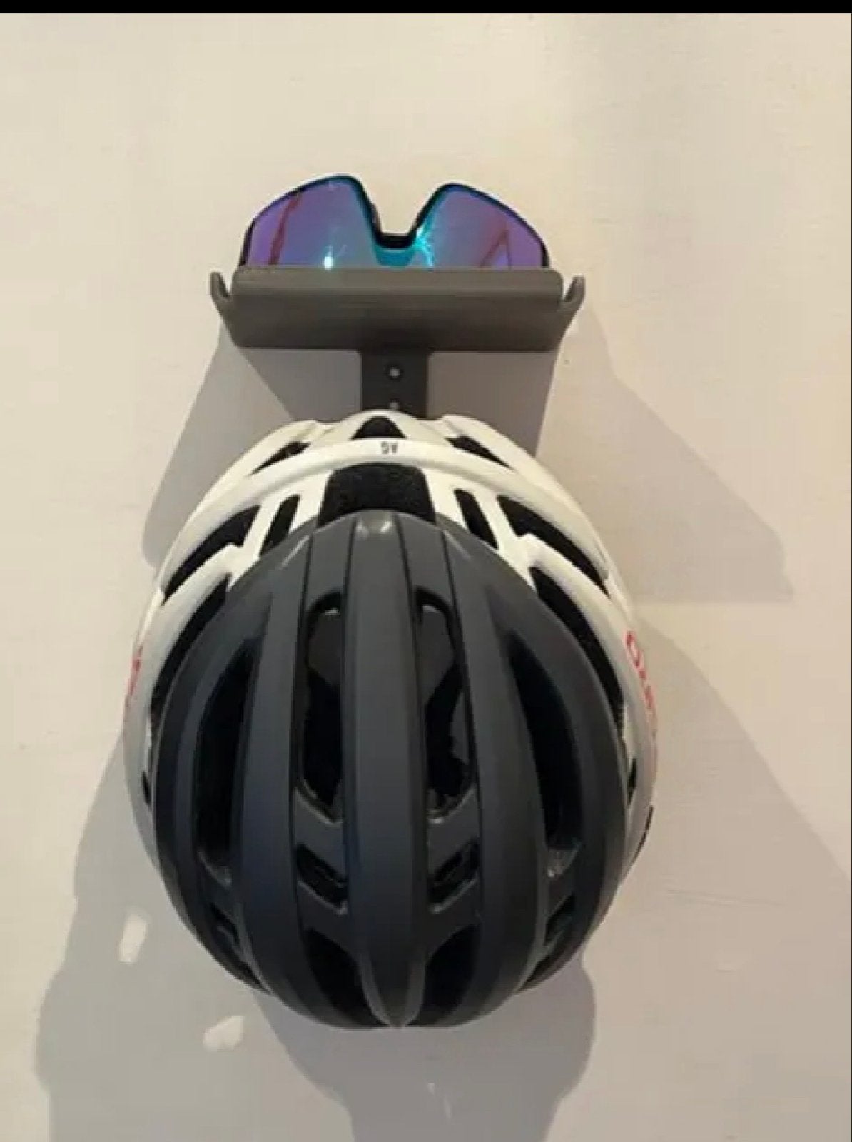 Fietshelm en zonnebril houder - Nieuw - Diverse kleuren, Ophalen, Nieuw
