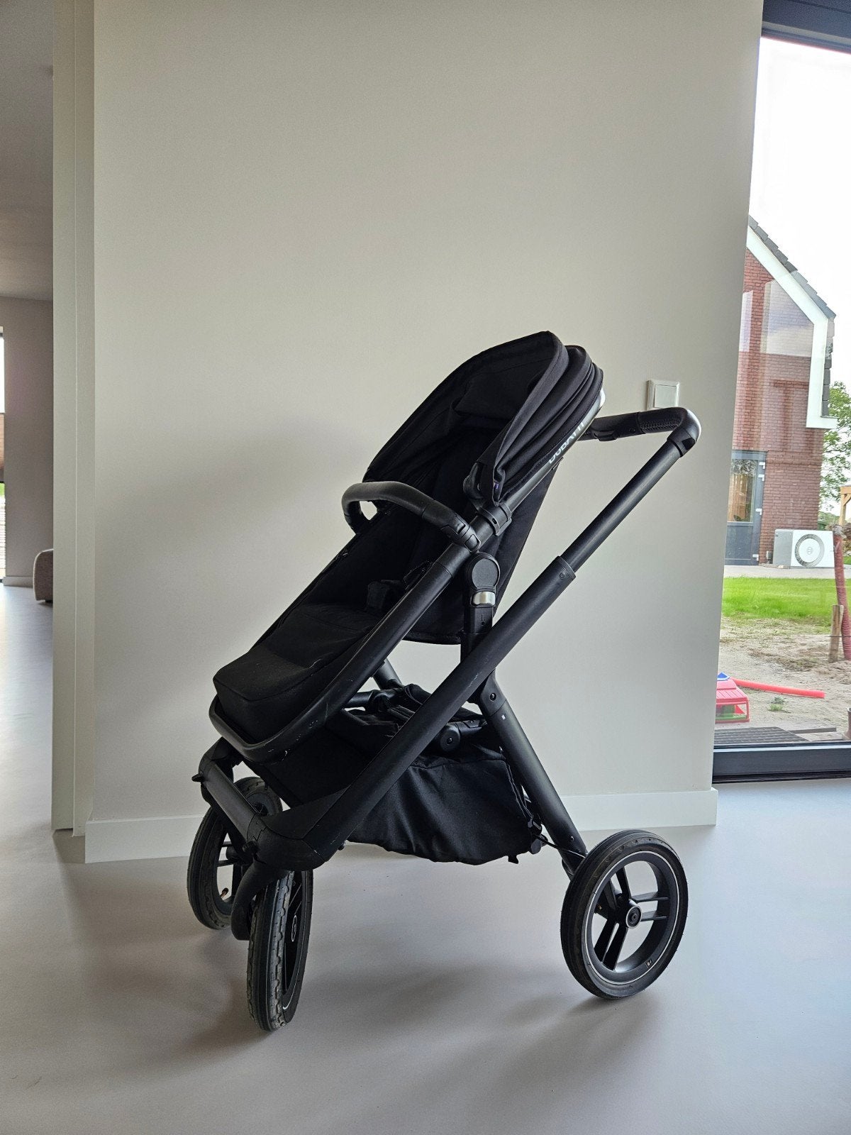 Dubatti kinderwagen (met meerijplankje), Ophalen, Gebruikt, Kinderwagen, Overige merken