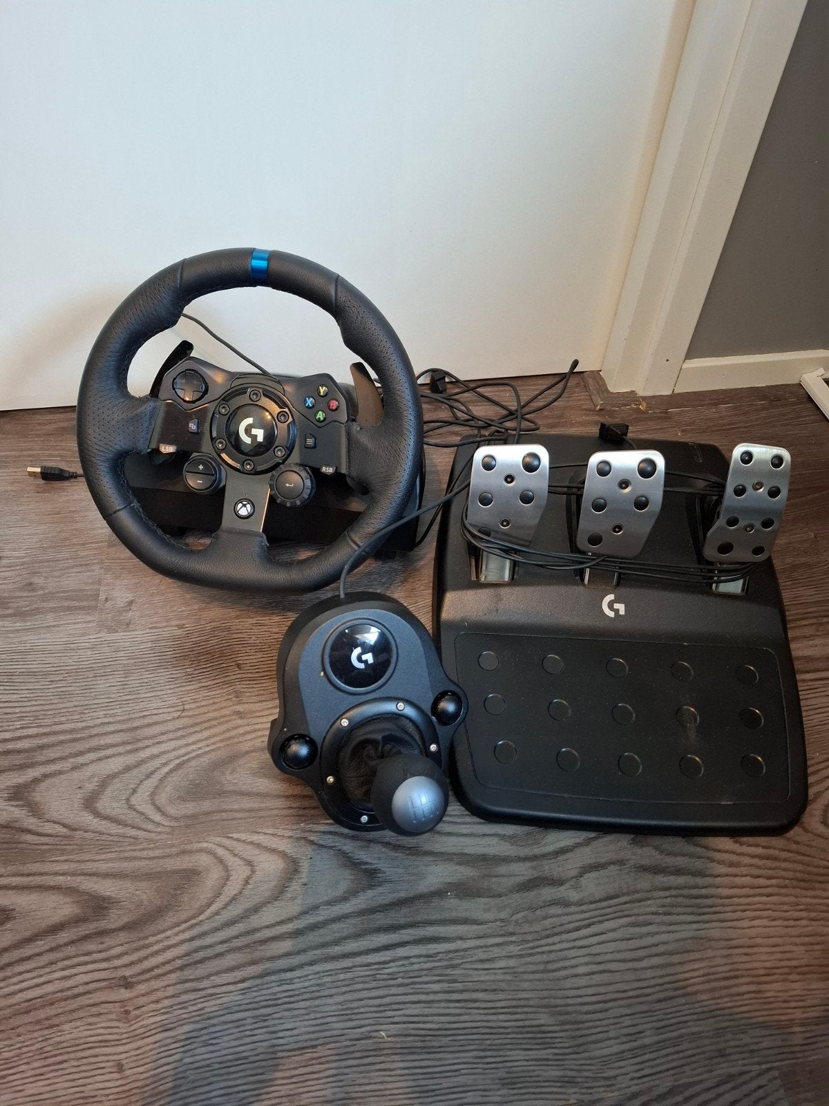 Logitech g923 racestuur met shifter, Ophalen, Gebruikt