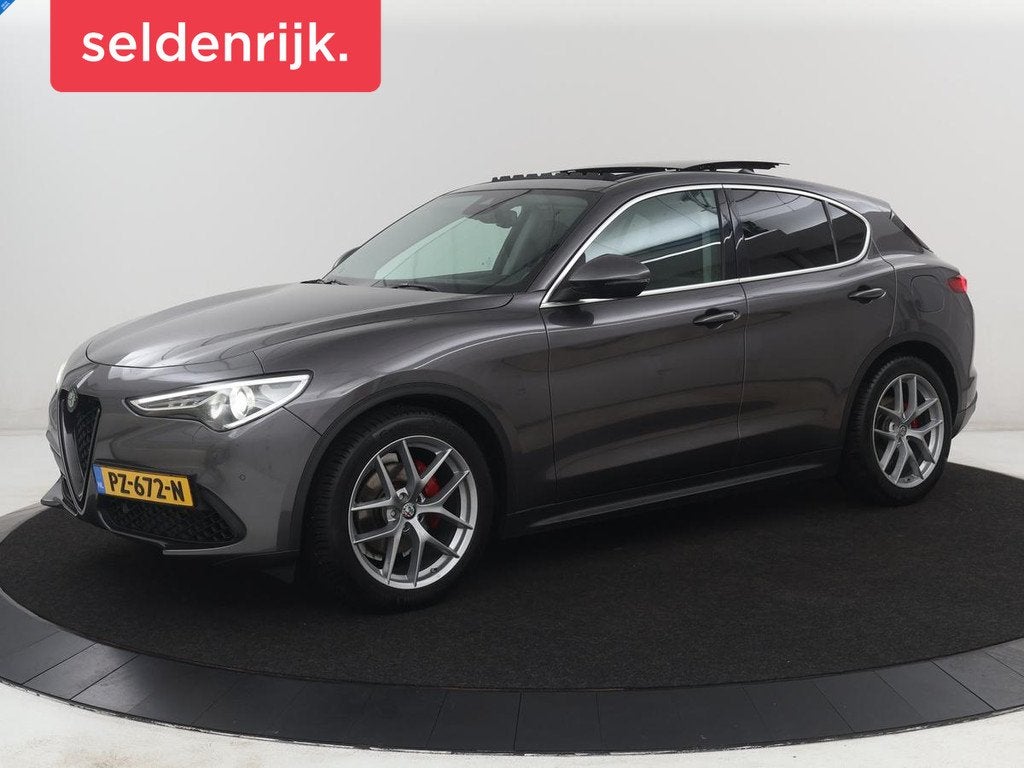 Alfa Romeo Stelvio 2.0 T AWD First Edition Panoramadak | Led, Auto's, Alfa Romeo, Automaat, 4 cilinders, Bedrijf, Vierwielaandrijving