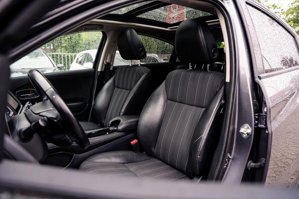 HONDA HR-V 1.5 Executive Automaat | Panoramadak | Trekhaak |, 1257 kg, Leder en Stof, Bedrijf, 19 km/l